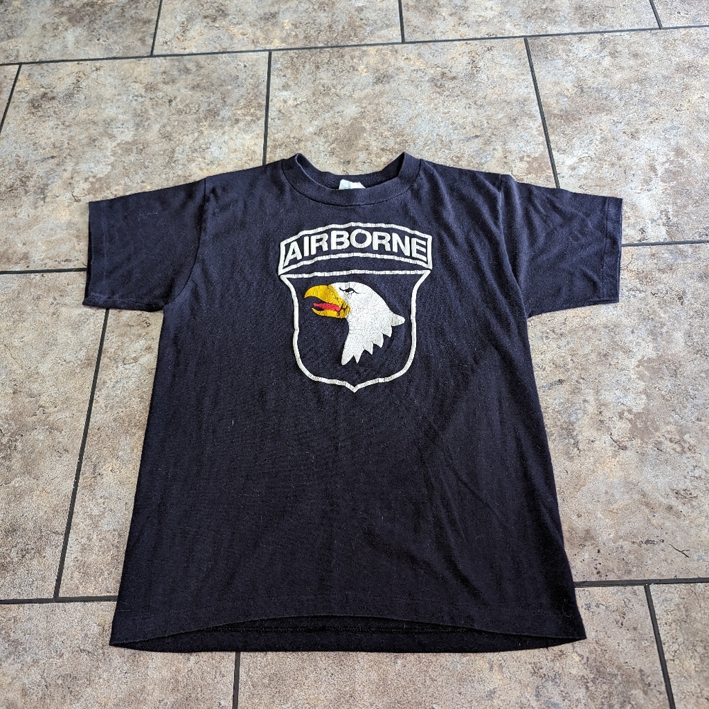 Early 80's Vintage Single Stitch Men's Small Airborne Tee